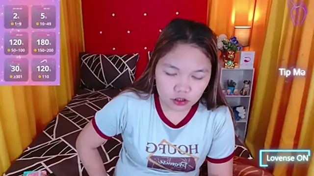 XxSexyPinay4uxX webcam
