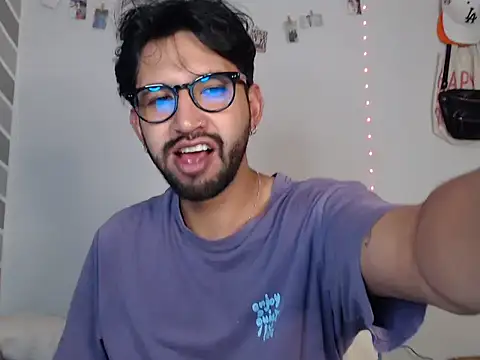 thomass1018 webcam