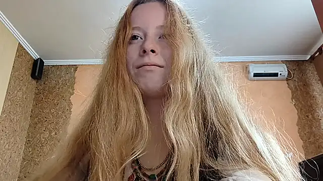 KateVibe_01 webcam
