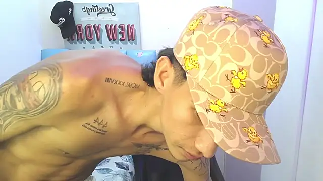 liam_play webcam