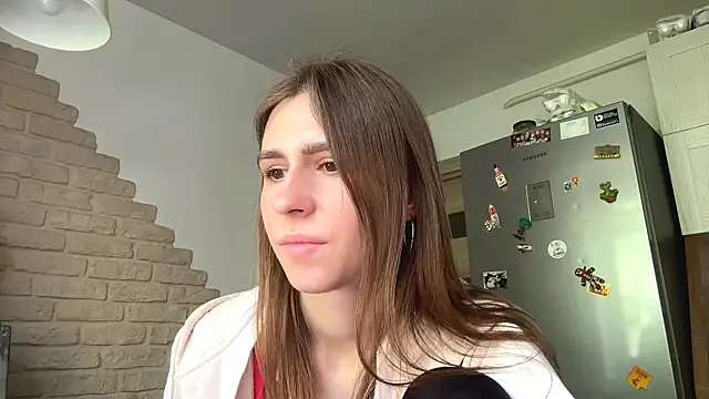 ZaraGuyette webcam
