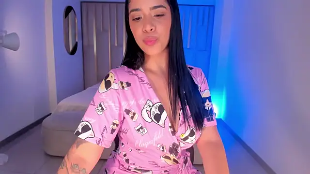 LucyCarter1 webcam