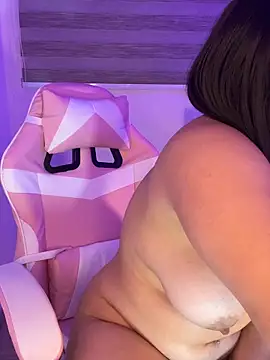 valenhill@xh - Valenhill@xh's free webcam - UK Sex Cams