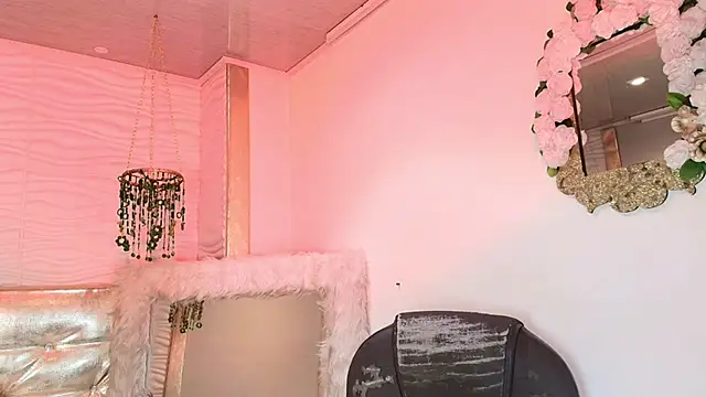 jhade_fox webcam