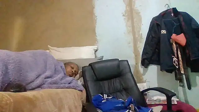 Nicky52 webcam