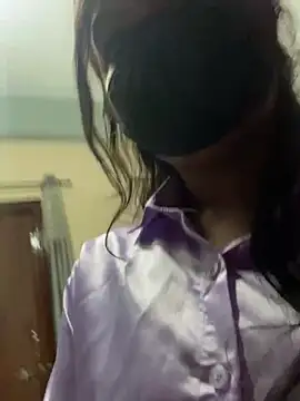 lisa_afreen (F young) - 3 Min Show Boobs + slaps, pinches & Moan
