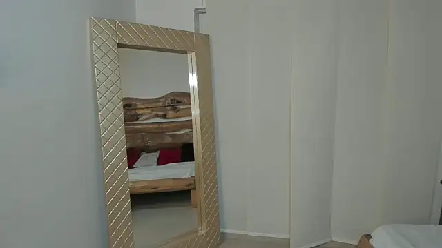 Amaia_Monroe webcam