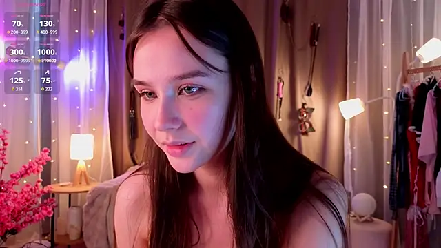 kirayukimura - KiraYukimura's free webcam - UK Sex Cams