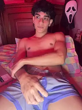 IronLatino webcam