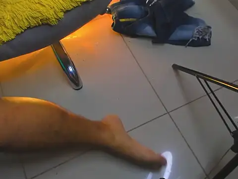 AlexandriuWolf webcam