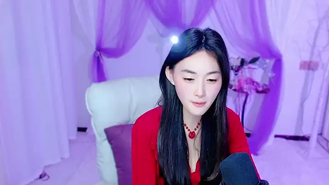Tili_Lucky webcam