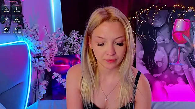 VeronicaBarks webcam