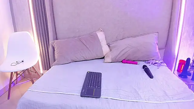 LezyTompson webcam