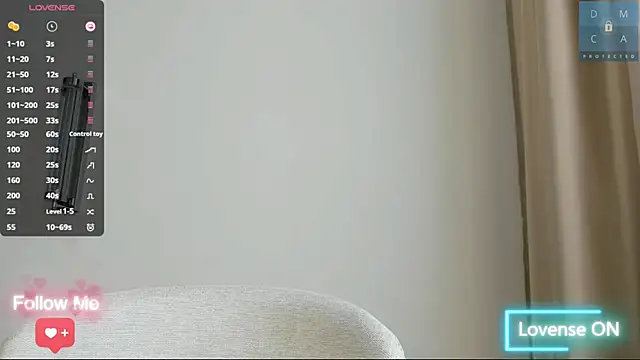 MinaDiamondd webcam