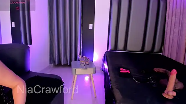 NiaCrawfordd webcam