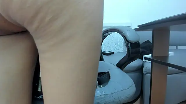 Valentina_slim