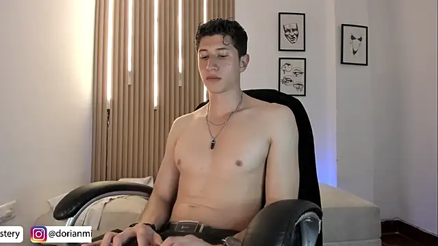 Dorianmistery2322_ webcam
