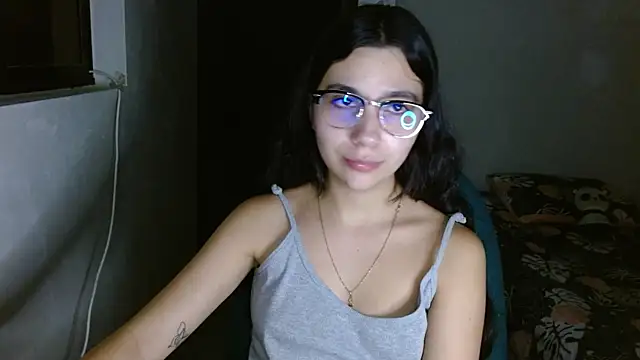 mia__lopez_ webcam