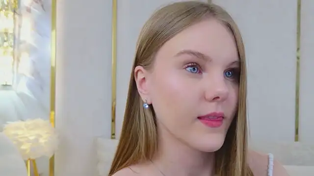 Lili_Lohan webcam
