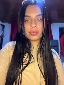 Im_Saraaaa webcam
