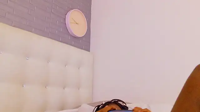pervert_shydoll1 webcam