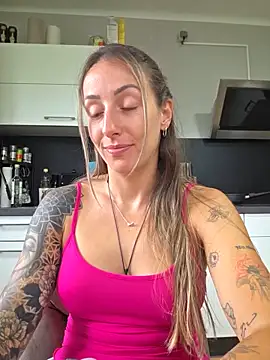 NicoleKaiser webcam