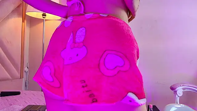 DemiJones_ webcam