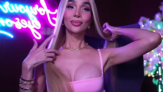 xxforyoureyesonlyxx webcam