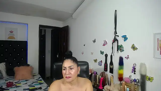 mature_bigboobs10 webcam