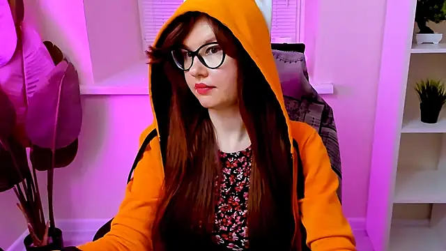 CarolGiggly webcam
