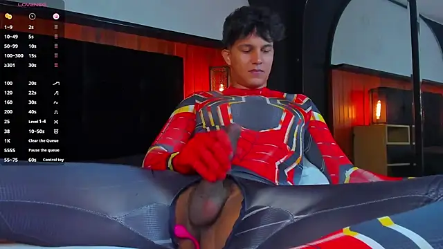Leo_Savage_ webcam