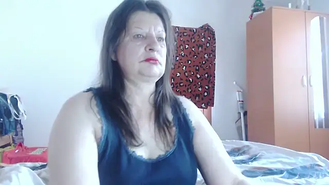 ExtasyMature webcam