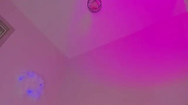 maakimo live sex cam