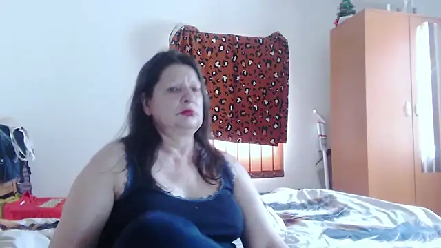 ExtasyMature webcam