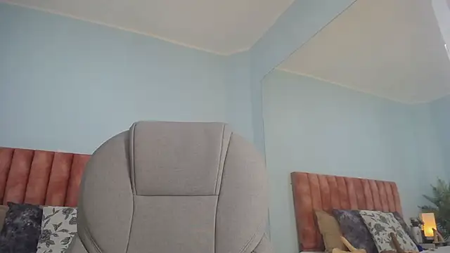 nana_levy webcam