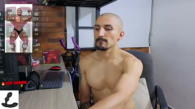 Marck_Muscle webcam