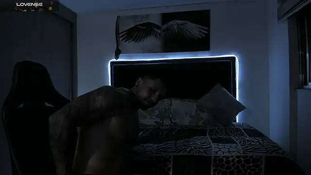 santi_aesthetic webcam