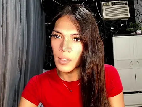GORGEOUS_CARMEE webcam
