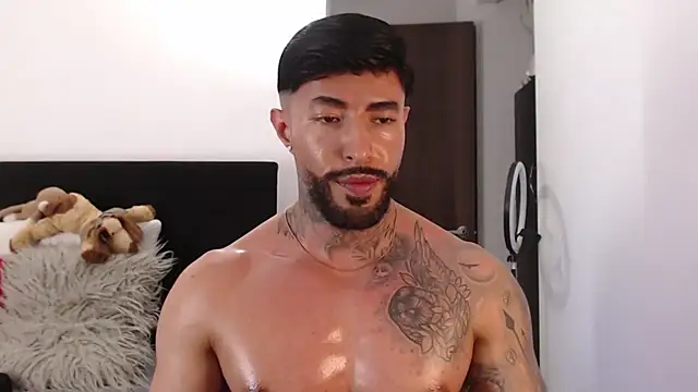 andrea_de_lucaa webcam