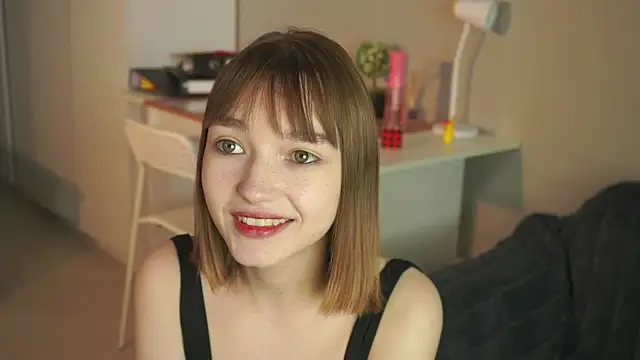 Leyla_crsh webcam