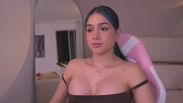 AnnyHizzle