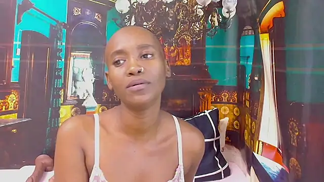 EbonyOlive69 webcam