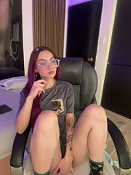 Red_kytty6 webcam
