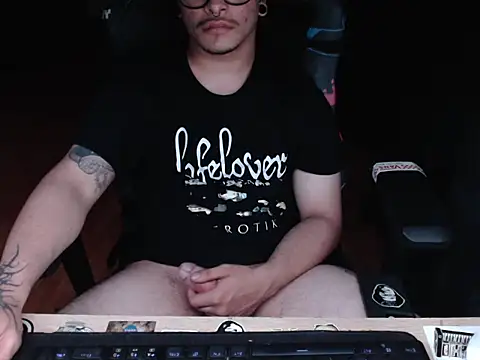 lilgothboy webcam