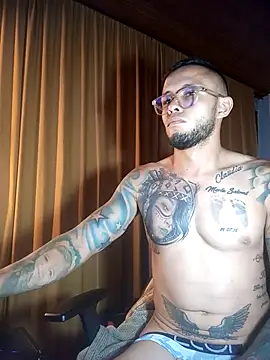 sebastian_horny webcam