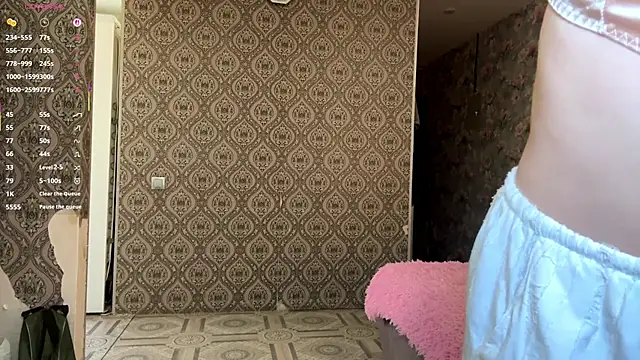 LunaHart7 webcam