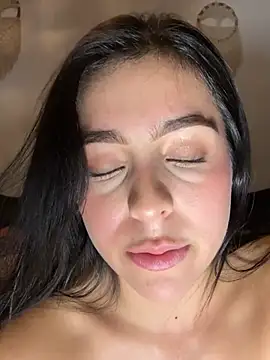 TaliakymCouple webcam
