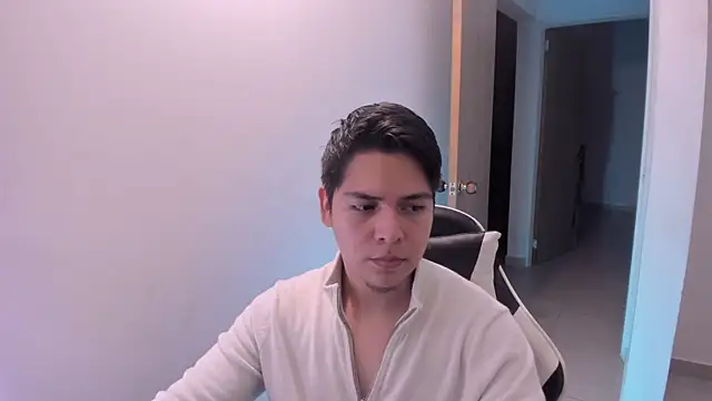 Asta_YunoXXX webcam