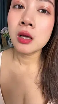mo-mo-69 webcam