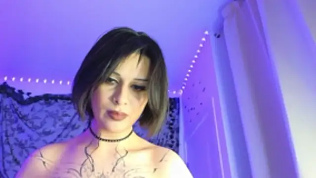 LilithMadden webcam
